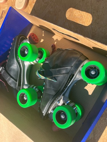 Riedell model 126 roller - roller, derby