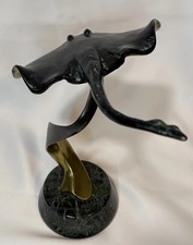 SPI Brass Stingray Sculpture