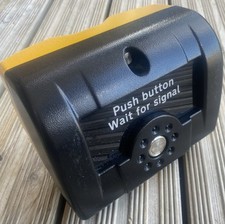 Pedestrian Crossing Wait Signal - Traffic Light Road Garage Sign Mancave Lamp