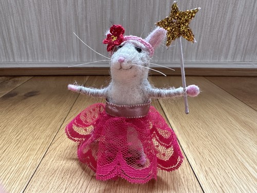 Needle felted mouse princess