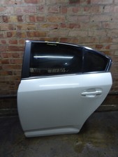 2017 TOYOTA AVENSIS VALVEMATIC EXCEL MK3 T270 5DRS SALOON REAR LEFT SIDE DOOR