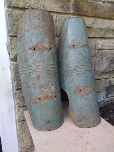 Bsa bantam pair leg shields - bantam,