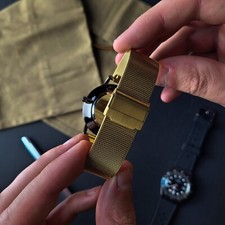 Ultra Fine Gold Milanese Mesh Watch Strap Bracelet | Skagen Style Minimalist