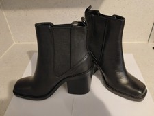 Autograph, Women's Black Wedge