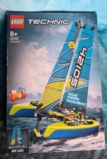 LEGO Technic Catamaran 42105