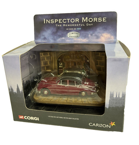 Corgi 01806 jaguar with - 01806, ii