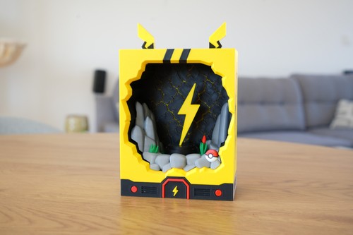 Pikachu broken brick light - broken,