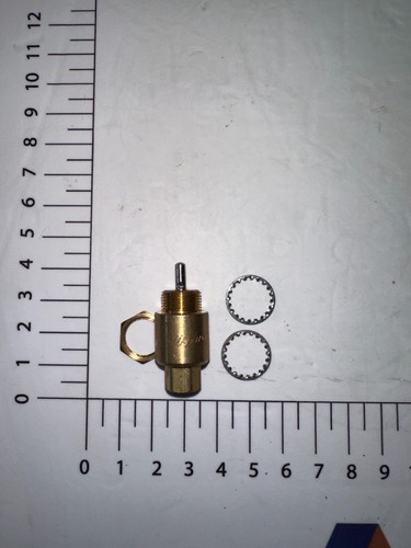 Clippard way valve - 3,