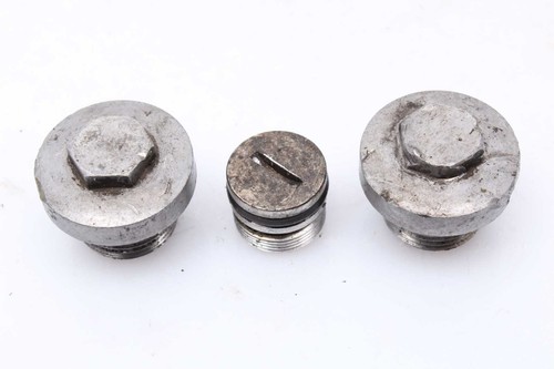 Oil pan sealing screws - sealing,