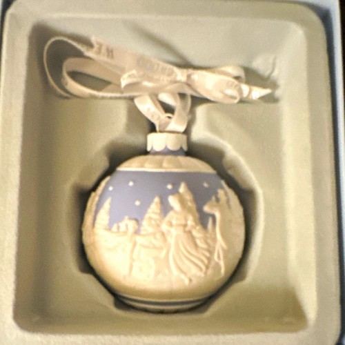 Wedgwood blue white - wedgwood,