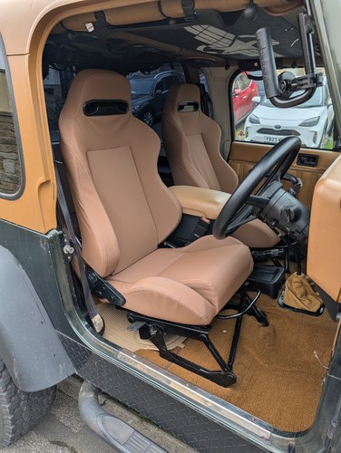 Jeep wrangler front seats - front,
