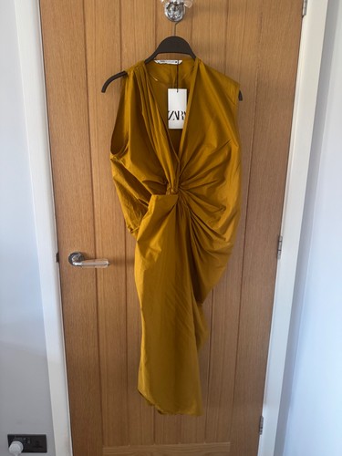 Bnwt zara mustard knotted - bnwt,