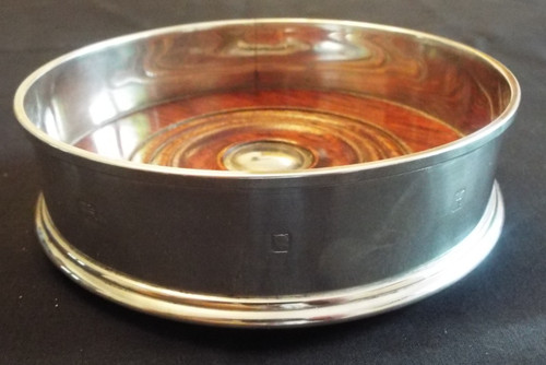 Hallmarked large silver wine - large,