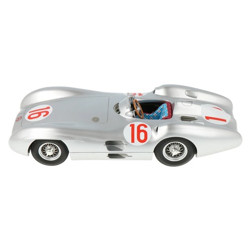 Manuel fangio mercedes - fangio, mercedes-benz