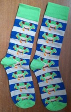 Novelty Green Tree Frog Socks Red Eyes Exotic Wild Animal Tropical Rain Forest 