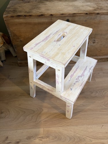 Rustic white and pink