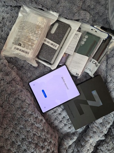 Samsung fold3 fold - fold3,
