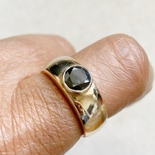 CHUNKY Vintage 9k 9ct Yellow Gold Ring W/Genuine Black Diamond Not Scrap 10.7g