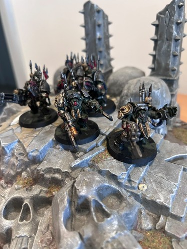Painted chaos space marines - chaos,