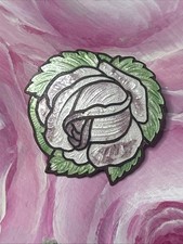 Antique C Clasp Floral