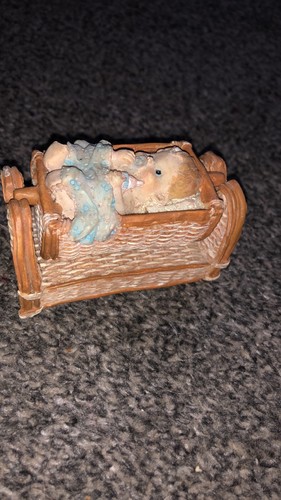 Rocking baby crib - in, little