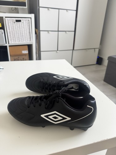 Brand new umbro black - brand,