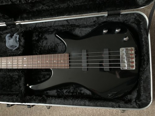 Ibanez soundgear gi0 - ibanez,
