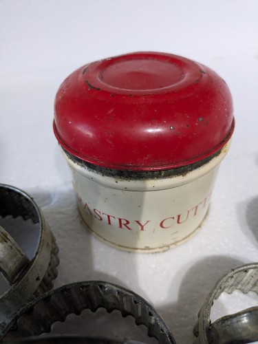 Tala vintage pastry cutter tin - vintage,