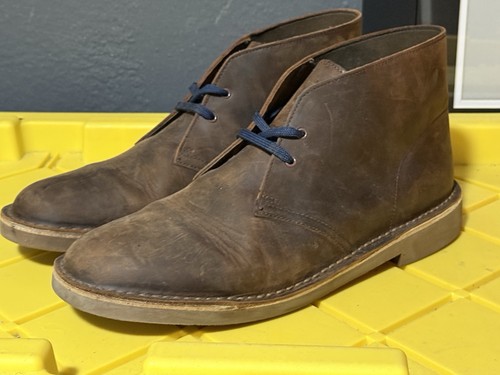 Clarks chukka boots - size, 12