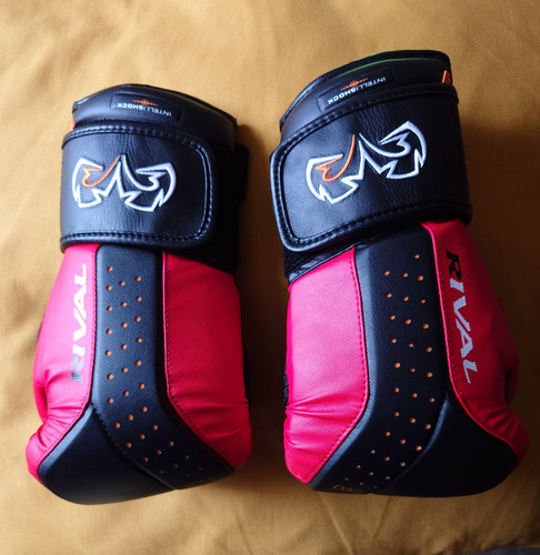 Rival rb10 boxing bag gloves - boxing,