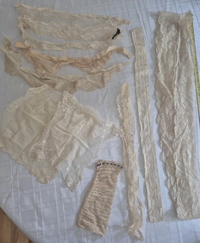 Vintage lace lot - lace, collars,