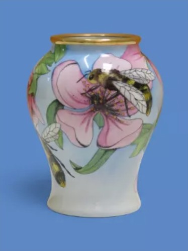 Moorcroft enamels bumble - moorcroft, bee