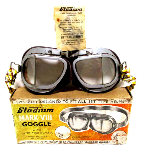 Boxed vintage goggles - boxed,