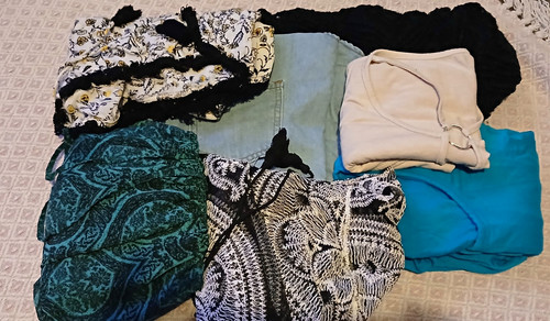 Women mixed clothing job lot - women's,