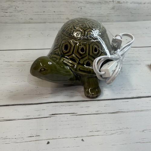 New yankee candle turtle - new,