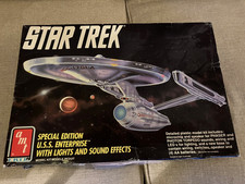 AMT PLASTIC MODEL KIT STAR