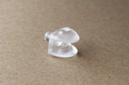 New replacement shelf peg - 1x,