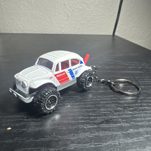 Baja bug white keychain - baja,