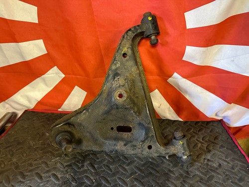 Nissan skyline r33 stock - skyline,