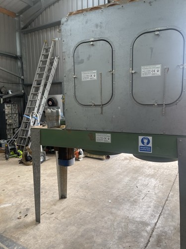 Saw dust extractor - saw,