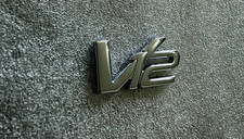 AD23-43548-DA ASTON MARTIN V12