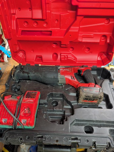 Milwaukee 2821-21