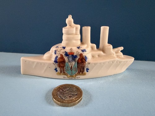 Vintage crested ware ship - vintage,