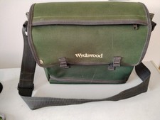 WYCHWOOD TROUT BAG APPROX 15"