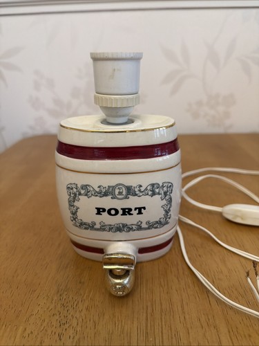 Vintage port wade royal - port,