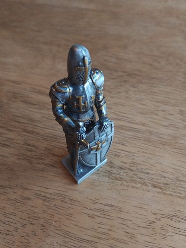 Knight medieval crusader - knight,