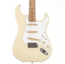 Fender Japan Stratocaster