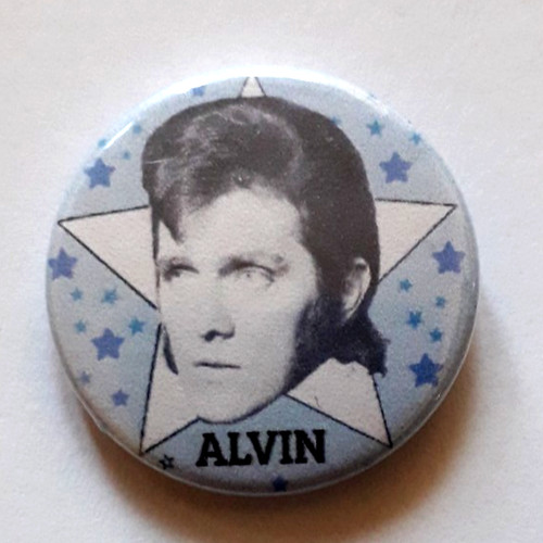 25mm badge the 1970 - badge, of