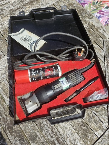 Liveryman arena clippers with - arena,