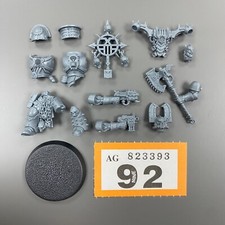 KHORNE BERZERKER 2 ICON BEARER BERZERKERS WORLD EATERS CHAOS SPACE MARINES 40K